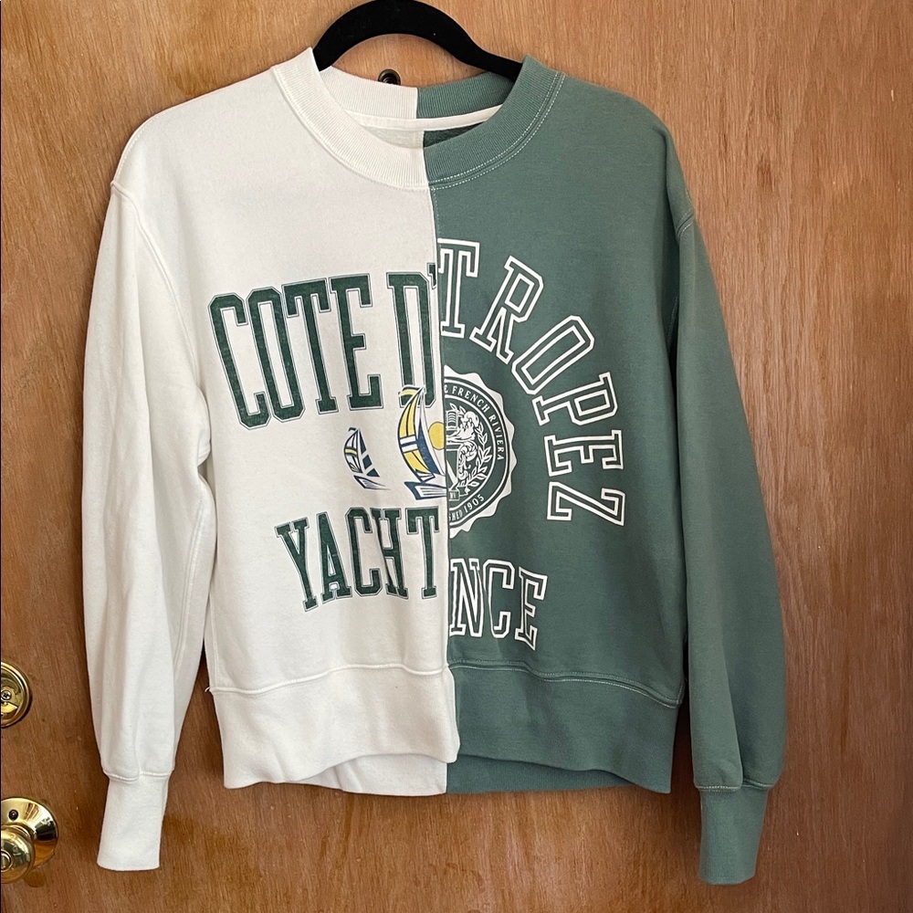 Abercrombie & Fitch Two-Tone Cream and Green Sweater